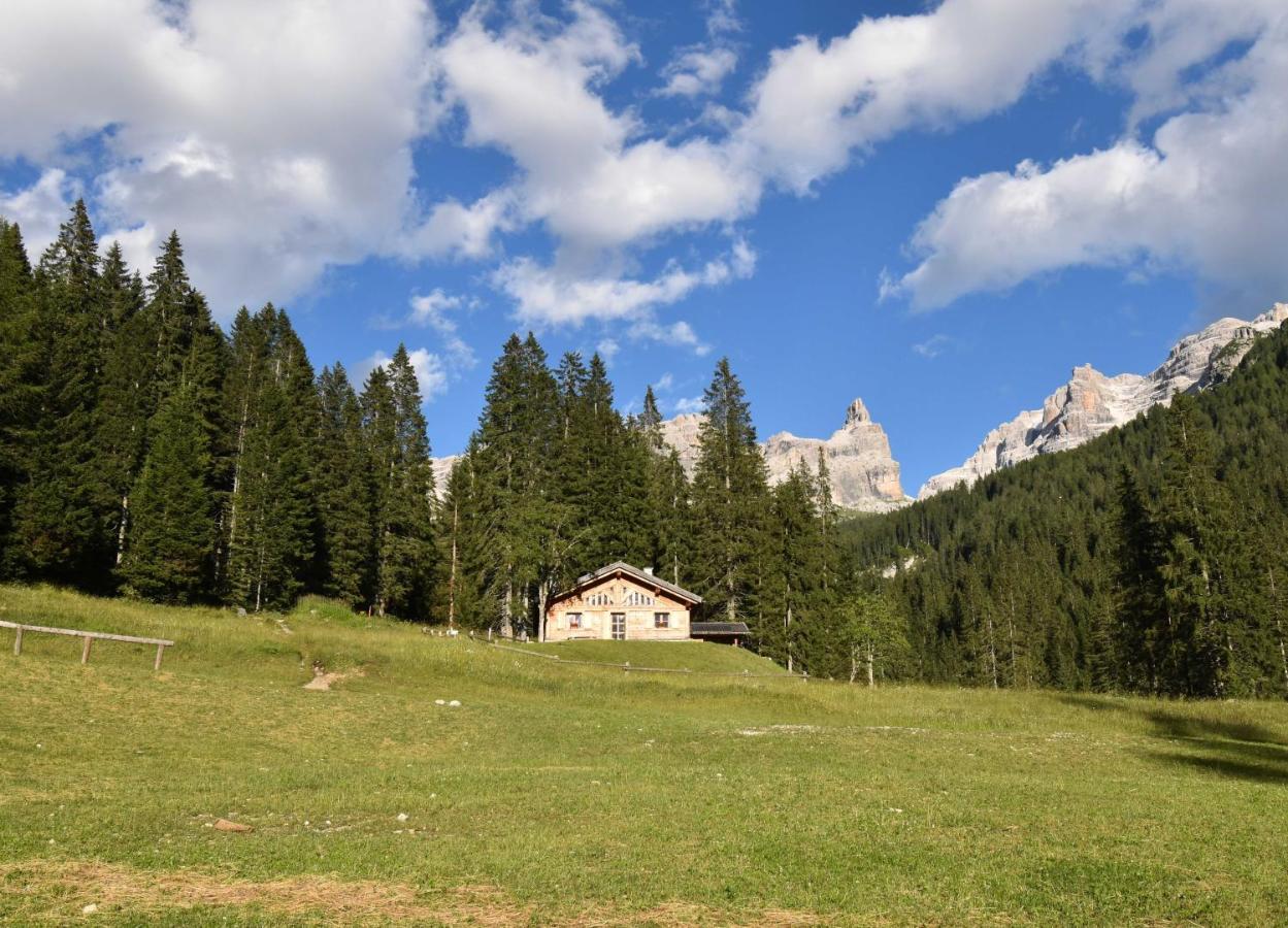 Chalet Brenta Dolomites Мадонна-ди-Кампильо Экстерьер фото